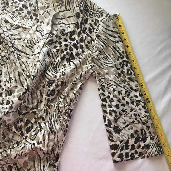 Chico’s Zenergy Tribal Print Blazer Sz M - Picture 14 of 16